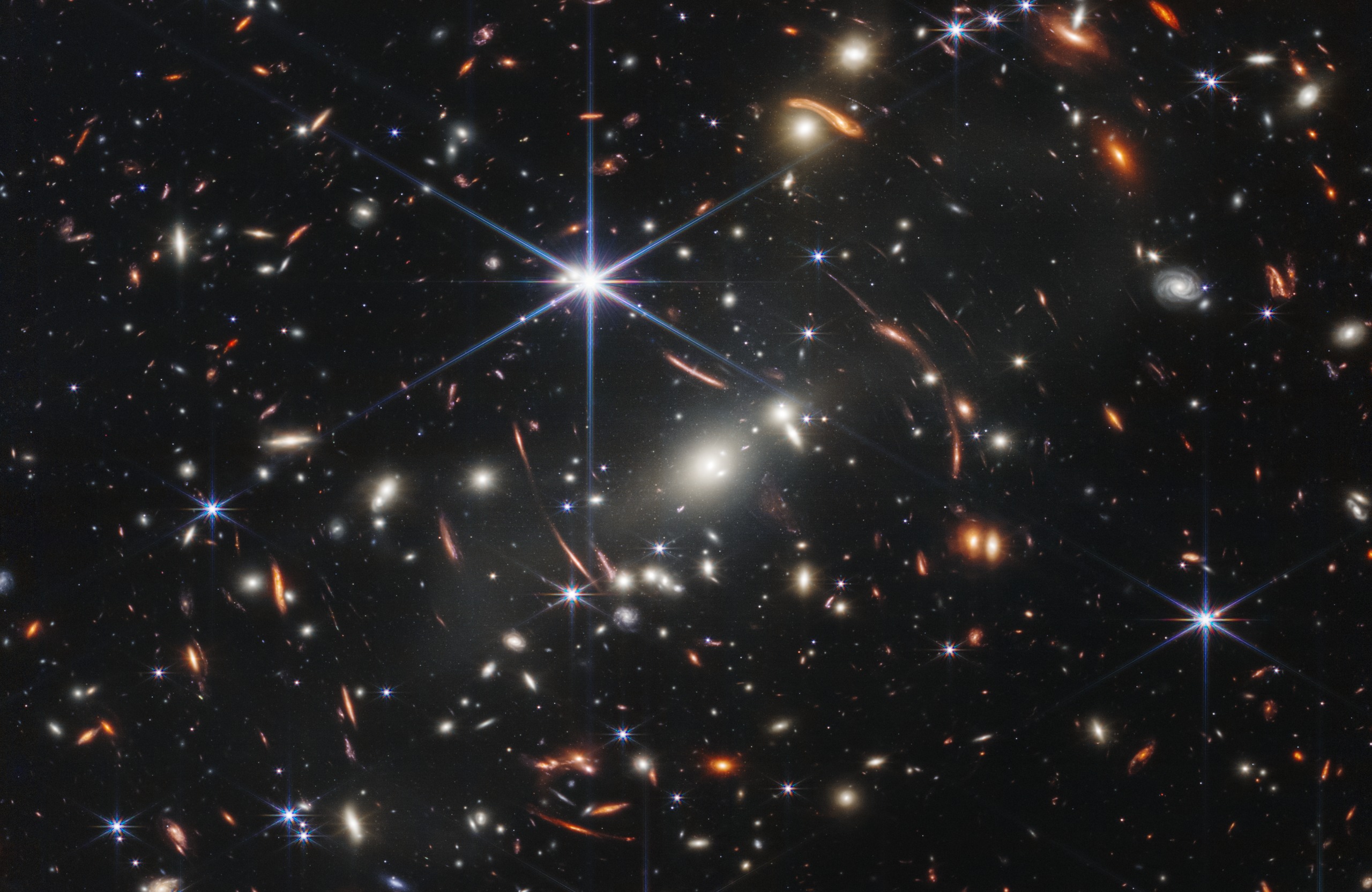 Webb's First Deep Field, SMACS 0723 — MacBook 13"