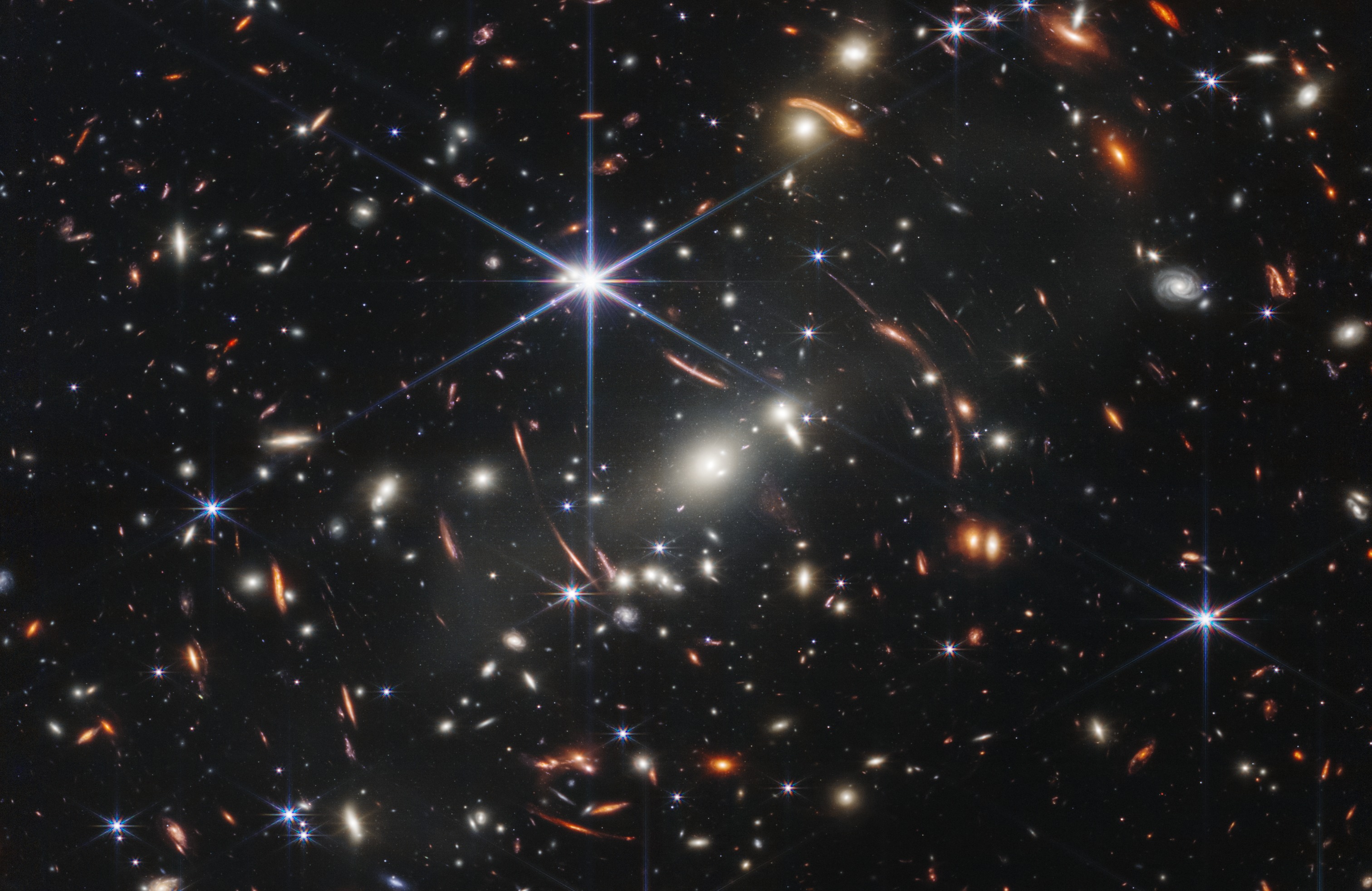 Webb's First Deep Field, SMACS 0723 — MacBook 14"